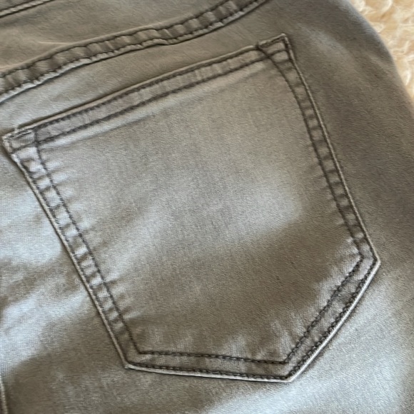 Free People Jeans - Picture 6 of 10